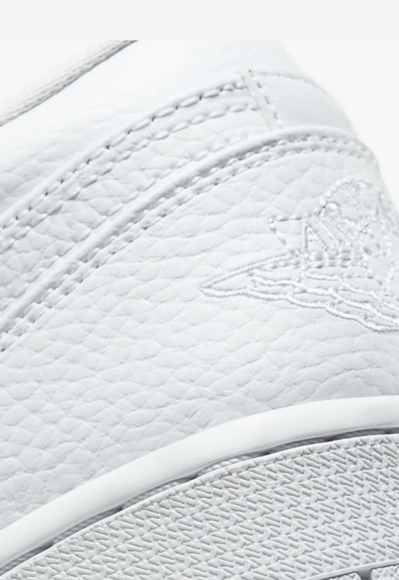 Jordan Low 1 - Picture 3 of 3